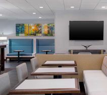 Hampton Inn Tallahassee-Central Lobby