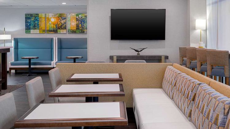 Hampton Inn Tallahassee-Central Lobby