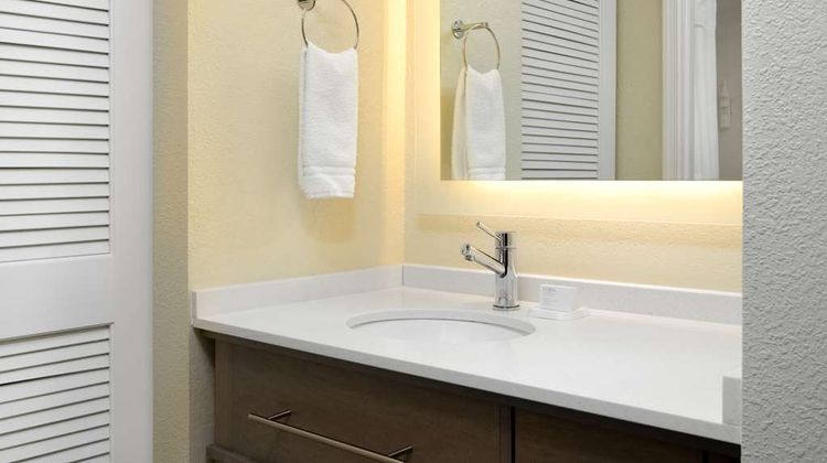 Homewood Suites Tallahassee Room
