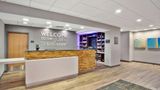 <b>Hampton Inn & Suites Tampa-East Lobby</b>. Images powered by <a href="https://iceportal.shijigroup.com/" title="IcePortal" target="_blank">IcePortal</a>.