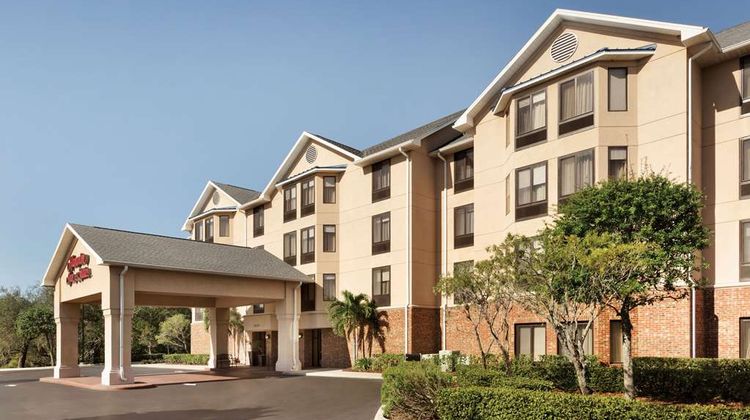 Hampton Inn & Suites Tarpon Springs Exterior