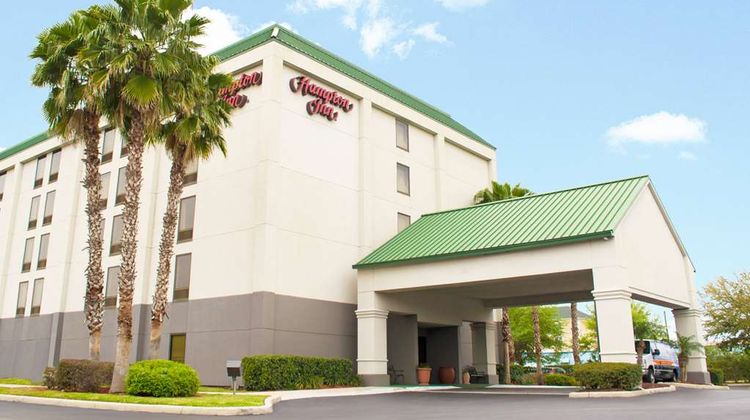 Hampton Inn Veterans Expressway Exterior