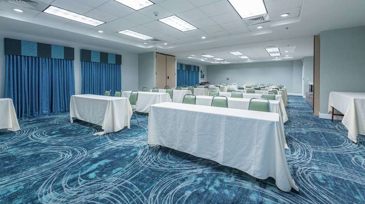 Hampton Inn Veterans Expressway Meeting
