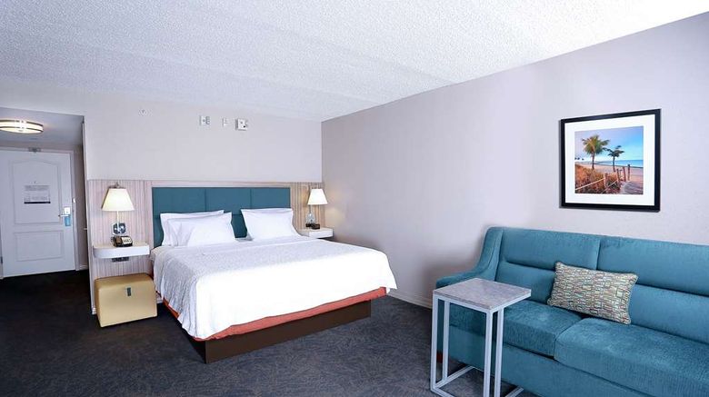 <b>Hampton Inn & Stes Tampa - Wesley Chapel Room</b>. Images powered by <a href="https://iceportal.shijigroup.com/" title="IcePortal" target="_blank">IcePortal</a>.