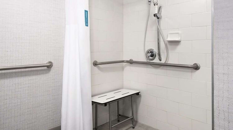 Hampton Inn & Suites Ybor City/Downtown Room