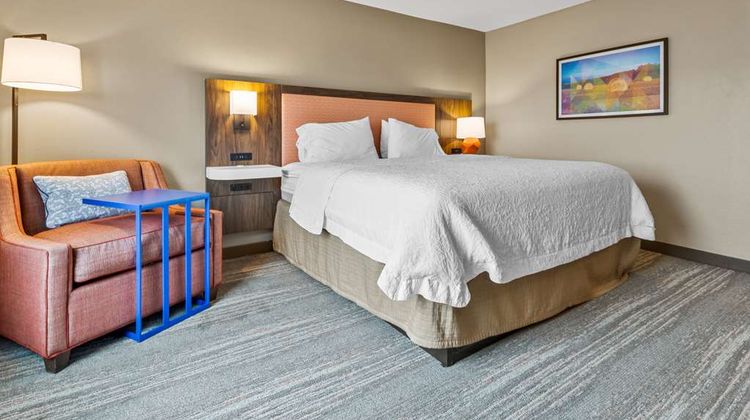 Hampton Inn Temple Room
