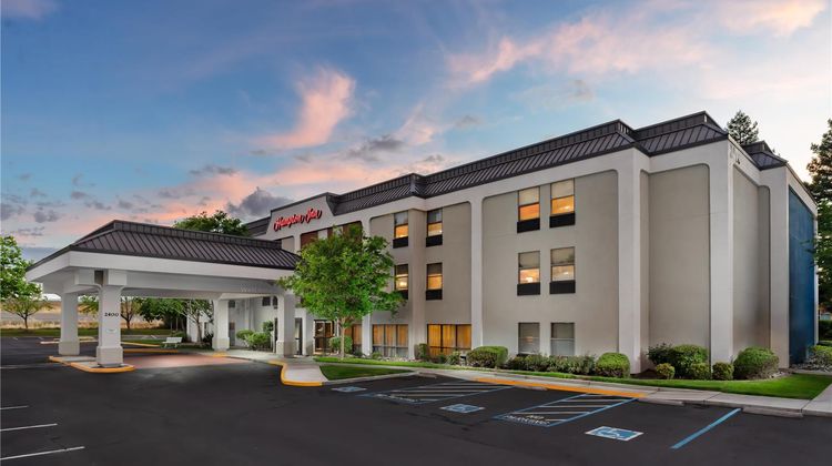 Hampton Inn Tracy Exterior