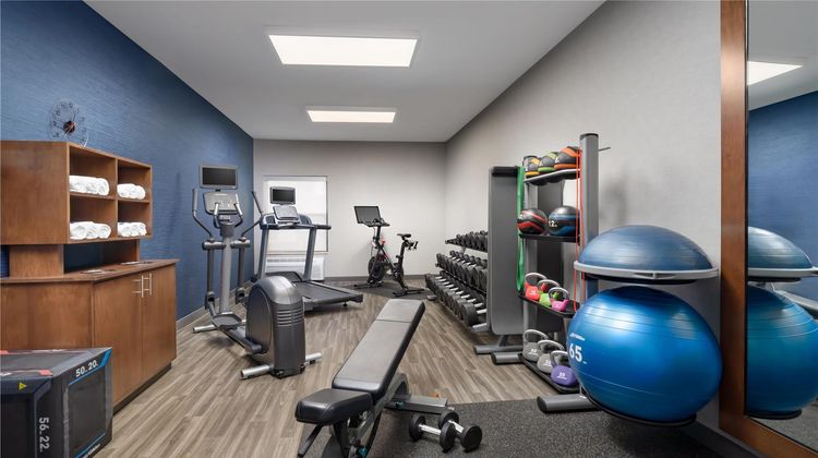 Hampton Inn Tracy Health