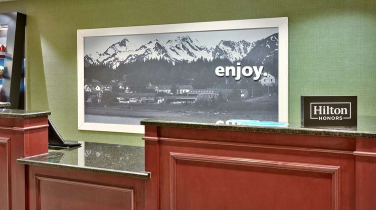 Hampton Inn Lobby