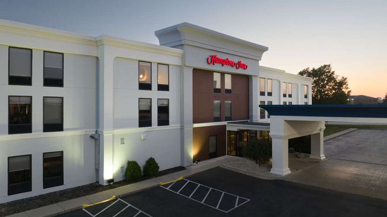 Hampton Inn Troy Exterior. Images powered by <a href="https://iceportal.shijigroup.com" target="_blank" rel="noopener">Ice Portal</a>.
