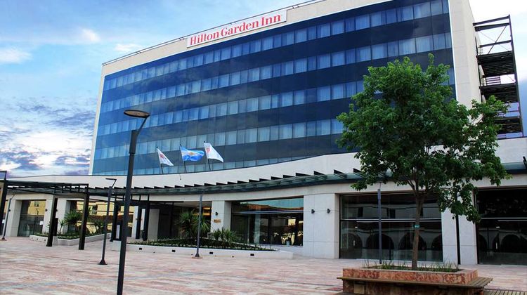 Hilton Garden Inn Tucuman Exterior