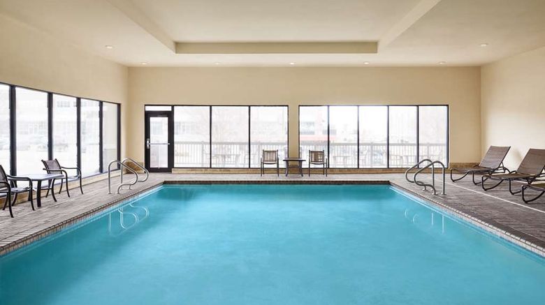 <b>Hampton Inn & Suites-Tulsa South/Bixby Pool</b>. Images powered by <a href="https://iceportal.shijigroup.com/" title="IcePortal" target="_blank">IcePortal</a>.