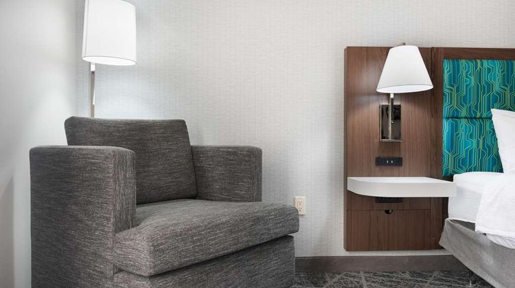 Hampton Inn & Suites-Tulsa/Central Room