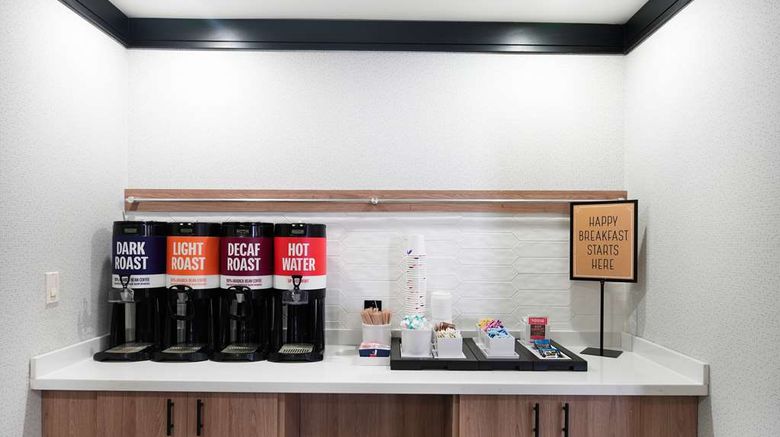 <b>Hampton Inn & Suites-Tulsa/Central Restaurant</b>. Images powered by <a href="https://iceportal.shijigroup.com/" title="IcePortal" target="_blank">IcePortal</a>.