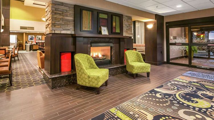Hampton Inn & Suites Tulsa/Catoosa Lobby