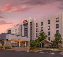 Hampton Inn & Suites Tulsa/Catoosa Exterior