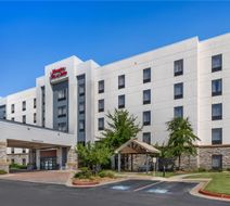 Hampton Inn & Suites Tulsa/Catoosa Exterior
