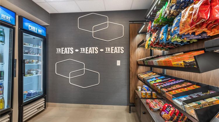 Hampton Inn & Suites Tulsa/Catoosa Restaurant