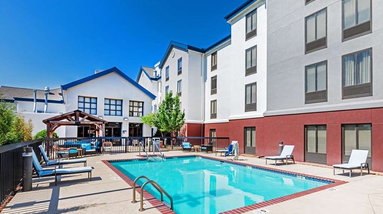 Hampton Inn & Suites Pool