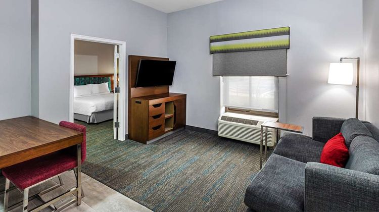 Hampton Inn & Suites Room