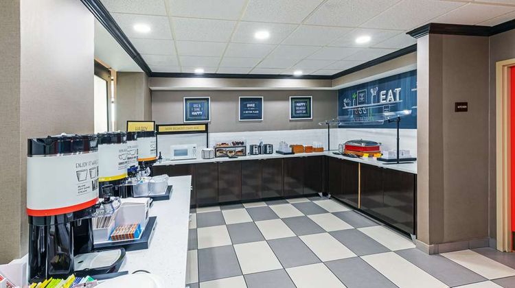 Hampton Inn & Suites Restaurant