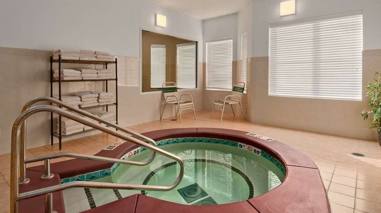 <b>Homewood Suites by Hilton Tulsa South Pool</b>. Images powered by <a href="https://iceportal.shijigroup.com/" title="IcePortal" target="_blank">IcePortal</a>.