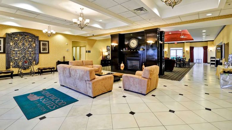 <b>Homewood Suites by Hilton Tulsa South Lobby</b>. Images powered by <a href="https://iceportal.shijigroup.com/" title="IcePortal" target="_blank">IcePortal</a>.