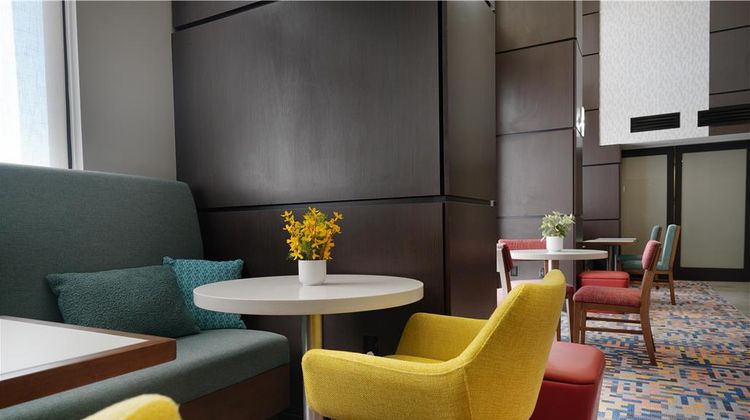 Hampton Inn & Suites Tulsa/Hills Lobby