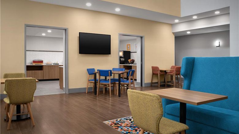<b>Hampton Inn & Suites Tupelo/Barnes Cross Restaurant</b>. Images powered by <a href="https://iceportal.shijigroup.com/" title="IcePortal" target="_blank">IcePortal</a>.