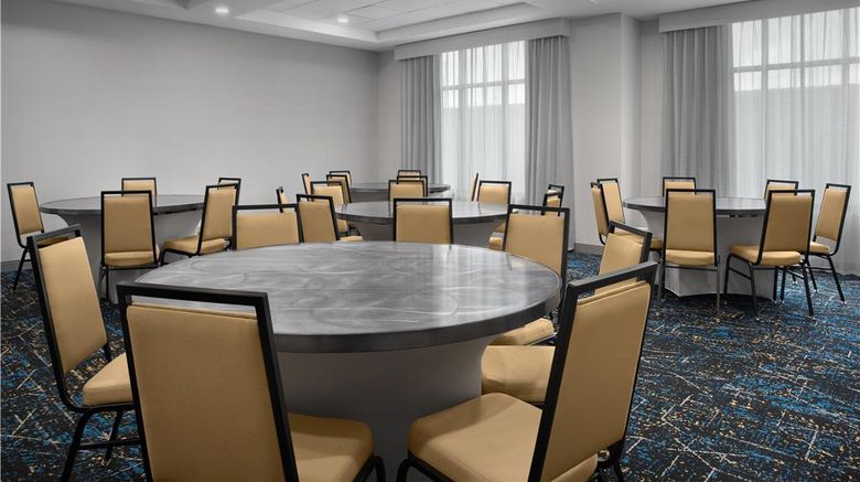 <b>Hampton Inn & Suites Tupelo/Barnes Cross Meeting</b>. Images powered by <a href="https://iceportal.shijigroup.com/" title="IcePortal" target="_blank">IcePortal</a>.