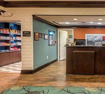 Hampton Inn New Albany Lobby