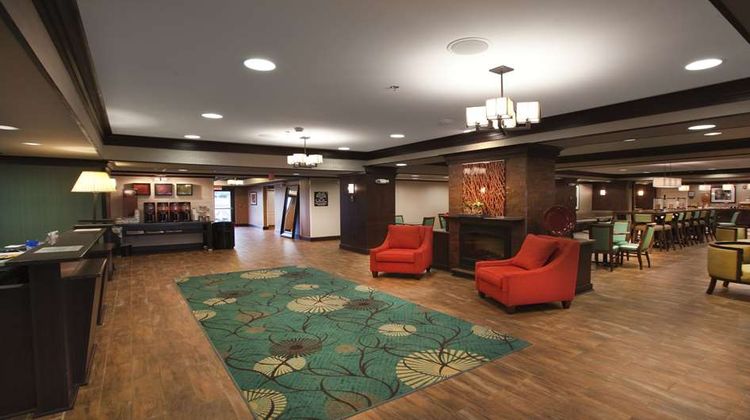 Hampton Inn New Albany Lobby
