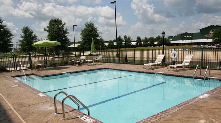 Hampton Inn & Suites West Point Pool
