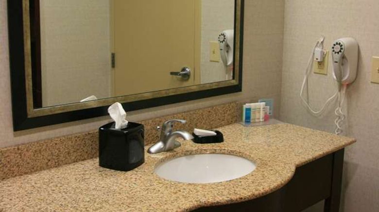 <b>Hampton Inn & Suites West Point Room</b>. Images powered by <a href="https://iceportal.shijigroup.com/" title="IcePortal" target="_blank">IcePortal</a>.