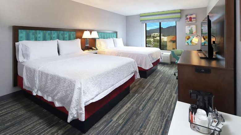 <b>Hampton Inn & Suites Tucson East Room</b>. Images powered by <a href="https://iceportal.shijigroup.com/" title="IcePortal" target="_blank">IcePortal</a>.