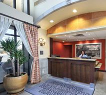 Hampton Inn & Suites Tucson Mall Lobby