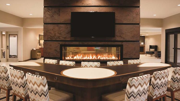 Homewood Suites St Philip's Plaza Univ Lobby