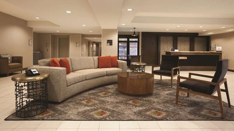 <b>Homewood Suites St Philip's Plaza Univ Lobby</b>. Images powered by <a href="https://iceportal.shijigroup.com/" title="IcePortal" target="_blank">IcePortal</a>.