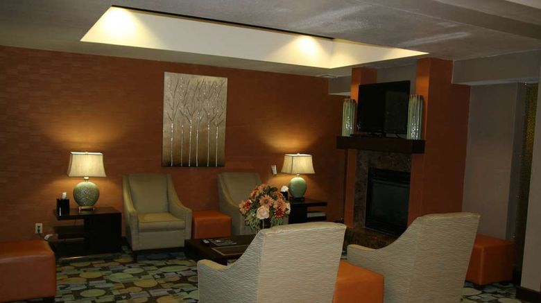 <b>Hampton Inn Tulsa-Sand Springs Lobby</b>. Images powered by <a href="https://iceportal.shijigroup.com/" title="IcePortal" target="_blank">IcePortal</a>.