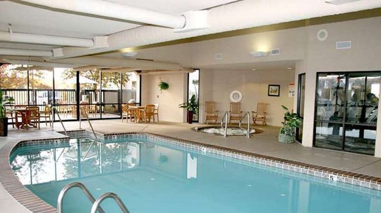 Hampton Inn Tulsa-Sand Springs Pool