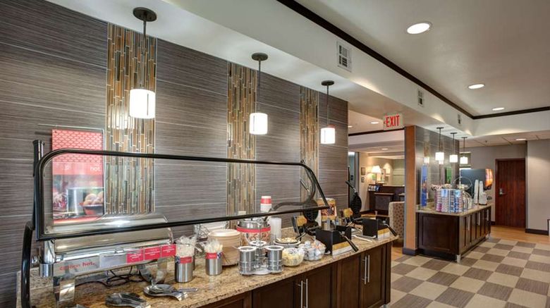 <b>Hampton Inn Tulsa-Sand Springs Restaurant</b>. Images powered by <a href="https://iceportal.shijigroup.com/" title="IcePortal" target="_blank">IcePortal</a>.