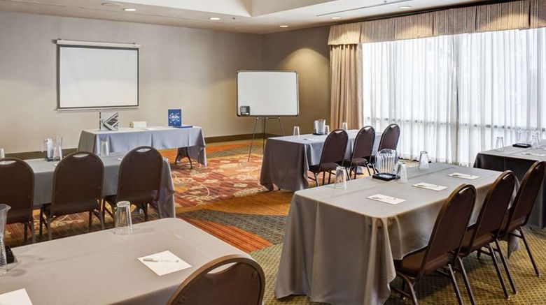 <b>Hampton Inn Tulsa-Sand Springs Meeting</b>. Images powered by <a href="https://iceportal.shijigroup.com/" title="IcePortal" target="_blank">IcePortal</a>.