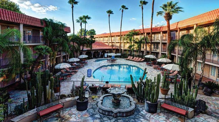 DoubleTree Suites Williams Center Pool