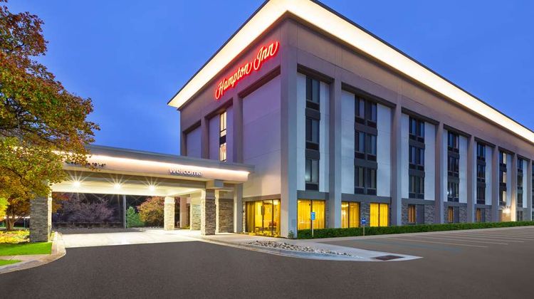 Hampton Inn Traverse City Exterior