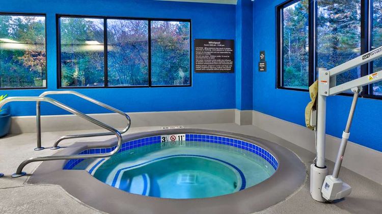 Hampton Inn Traverse City Pool