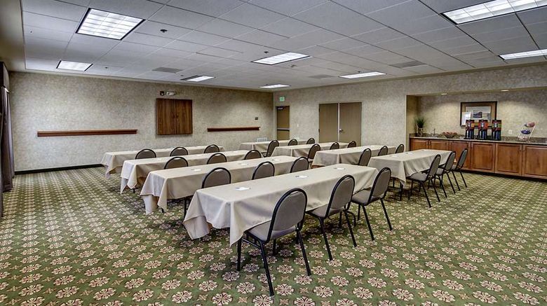 <b>Hampton Inn Twin Falls Meeting</b>. Images powered by <a href="https://iceportal.shijigroup.com/" title="IcePortal" target="_blank">IcePortal</a>.