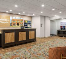 Hampton Inn & Suites Hope Lobby