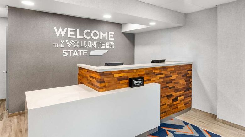 <b>Hampton Inn Knoxville Arpt Lobby</b>. Images powered by <a href="https://iceportal.shijigroup.com/" title="IcePortal" target="_blank">IcePortal</a>.