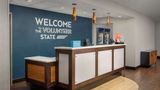 Hampton Inn Clinton Lobby