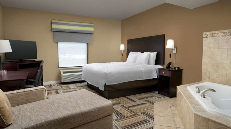 Hampton Inn Knoxville-East Room